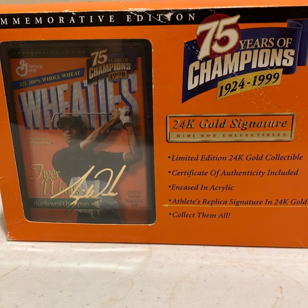 Good 75th Anniversary Wheaties Mini Collectible Box-Tiger Woods Signed